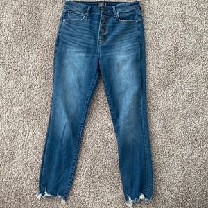 Simone High Rise Ankle Jeans